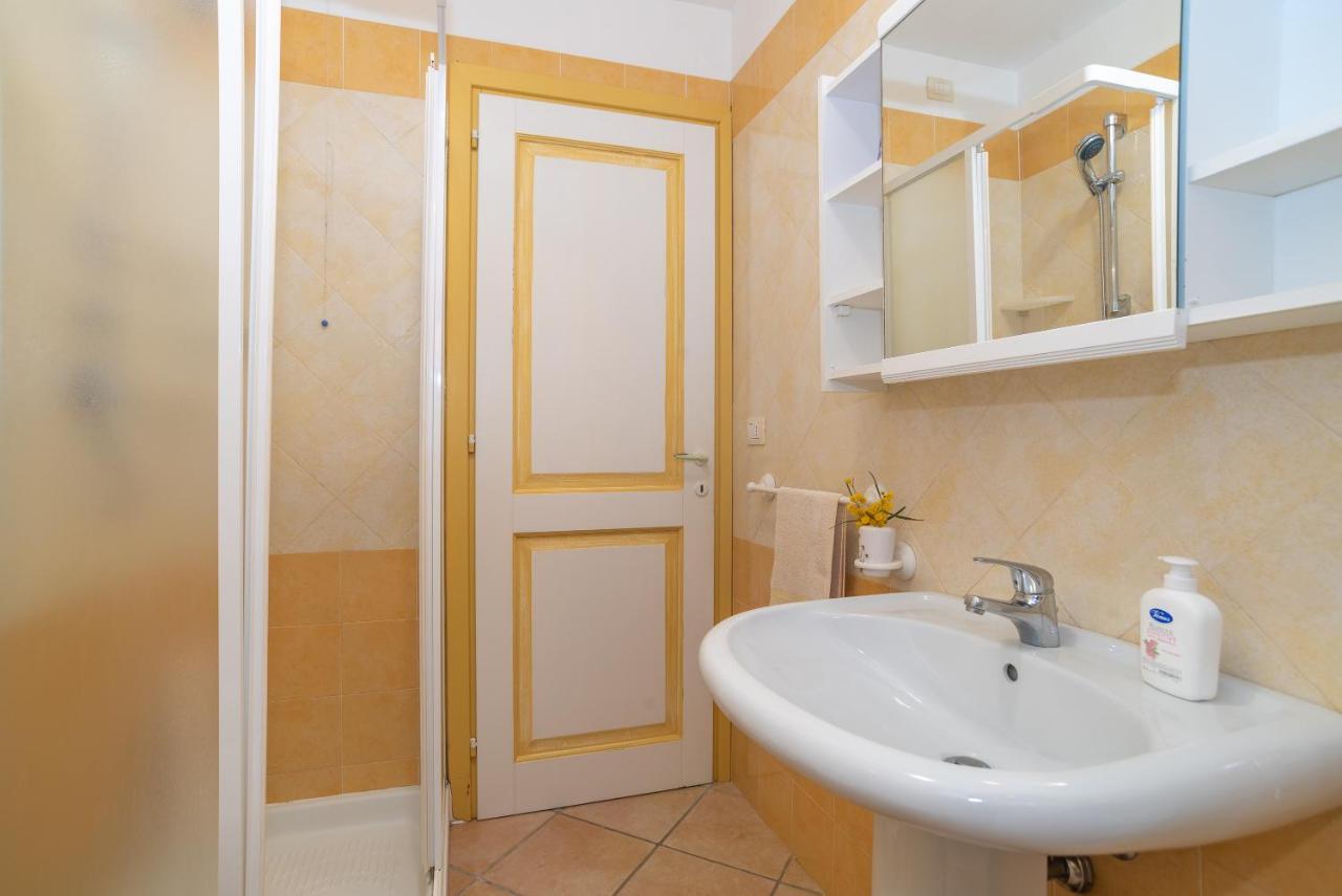 Sole Mare Villa Olbia Exterior photo